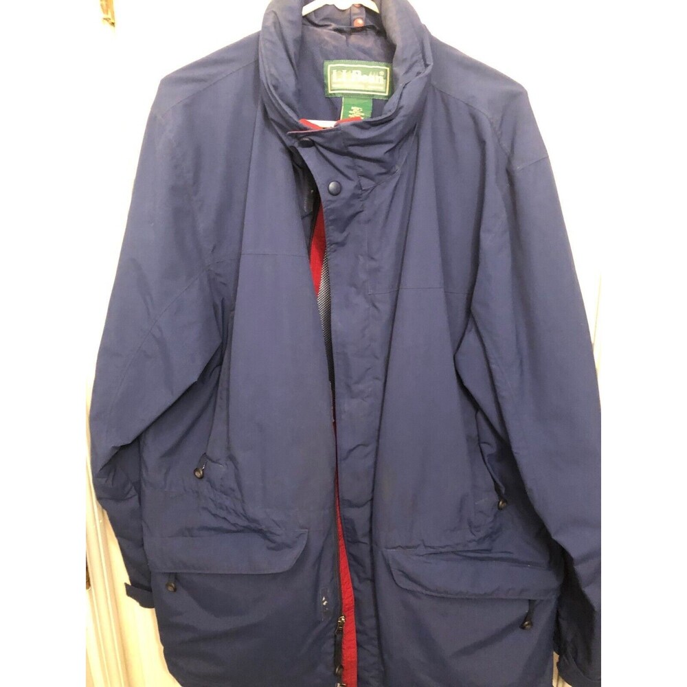 L.L. Bean soft‎ shell jacket 100% nylon dark blue Large
